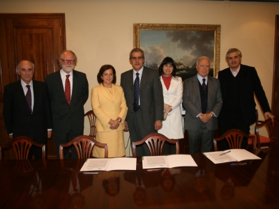 Sergio Bitar, Bernardo Matte, Soledad Alvear, Sabas Chahuán, Javiera Blanco, Edmundo Pérez Yoma y Eugenio Tironi