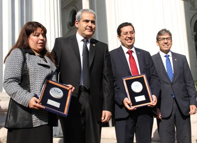 En la imagen Jéssica Flores Espejo, Sabas Chahuán Sarrás, Gabriel Meza Peña y Héctor Mella Farías.