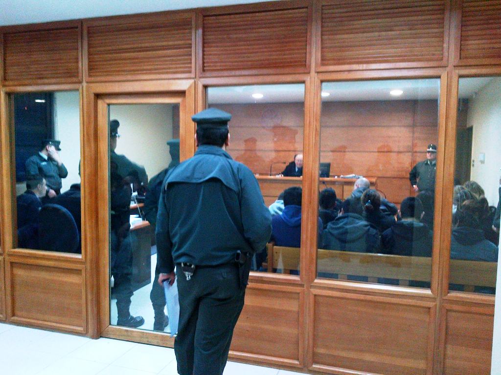 Anoche se efectuó el control de la detención de los 18 imputados.