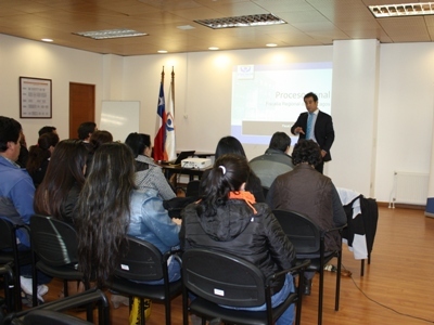 El taller para víctimas de delitos fue inaugurado por el Fiscal Regional, Marcos Emilfork Konow.