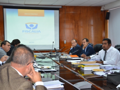 El Fiscal Regional, Manuel Guerra, respondió también las inquietudes de los consejeros regionales.
