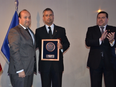 Los galvanos los entregó el Fiscal Regional en la ceremonia de aniversario de la PDI.