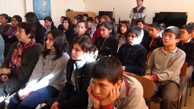 Estudiantes y vecinos se dieron cita para la actividad.