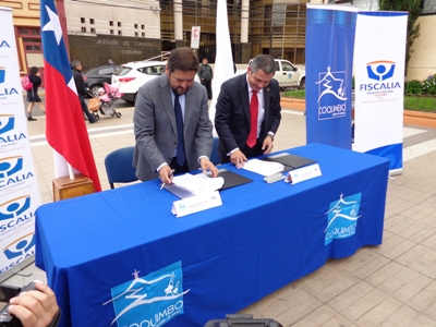 El Fiscal Regional de Coquimbo, Enrique Labarca y el Alcalde de Coquimbo, Cristián Galleguillos, firmaron este convenio.