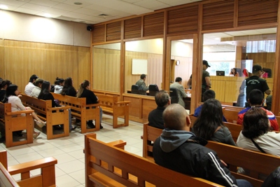 La audiencia de deliberación se desarrolló en la primera sala del tribunal oral.