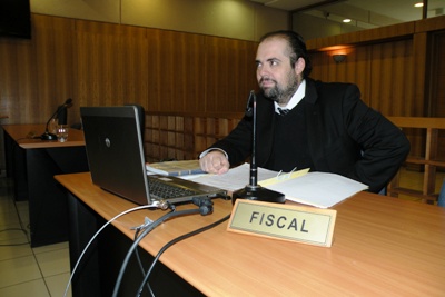 El fiscal Juan Pablo Aguilera espera los informes de la autopsia.