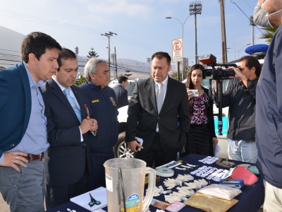 El Fiscal Jefe  y el Gobernador de Iquique, junto al Alcalde y el Jefe de la Bicrim de Alto Hospicio dieron a conocer el procedimiento.