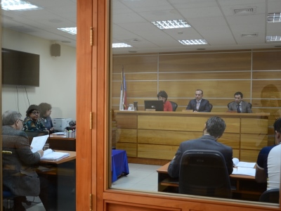 En el juicio, el fiscal presentó prueba testimonial, pericial y documental que permitió la condena del acusado.