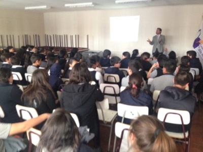 El Fiscal Jorge Carmona durante su exposición.