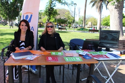 La abogada asesora, María Eugenia Bustos, con la Jefa de la Uravit, Olga Moffat.