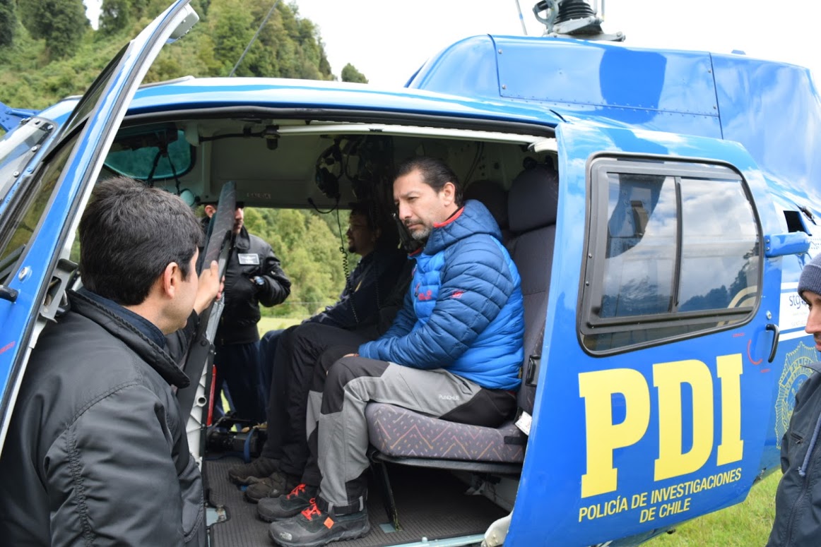 El fiscal jefe de Río Bueno, Sergio Fuentes, dirigió la diligencia.