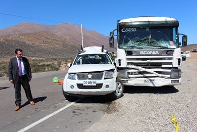 El camión impactó al vehículo