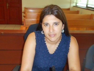 Fiscal (s) Loretto Salinas Garcés