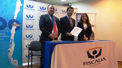 El protocolo de trabajo fue firmado por la Dra. Iskra Cox Aguilar y el Fiscal Regional, Pedro Salgado González. 