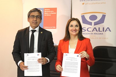 La firma fue valorada por ambas autoridades regional dada la temática en que centra su atención.