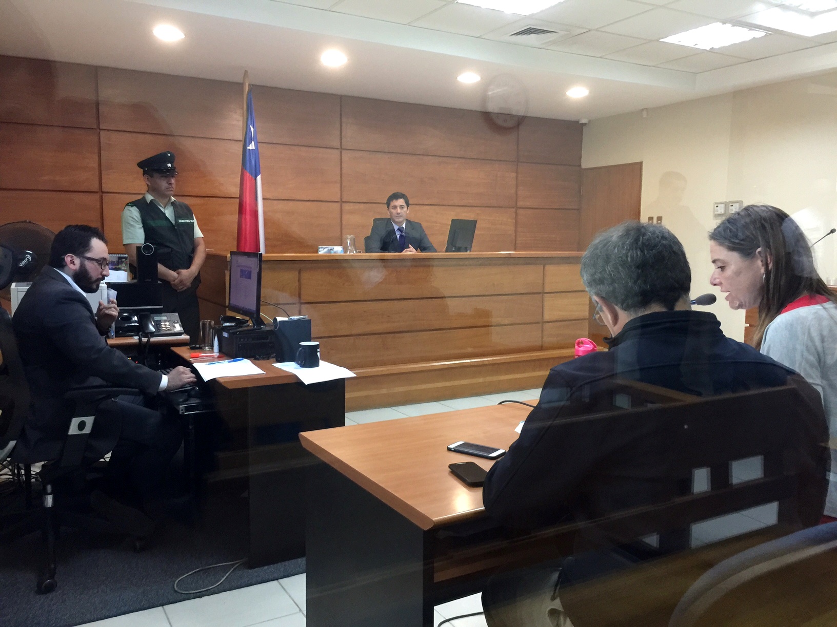 La audiencia de formalización en ausencia se realizó en el Juzgado de Garantía de Valdivia