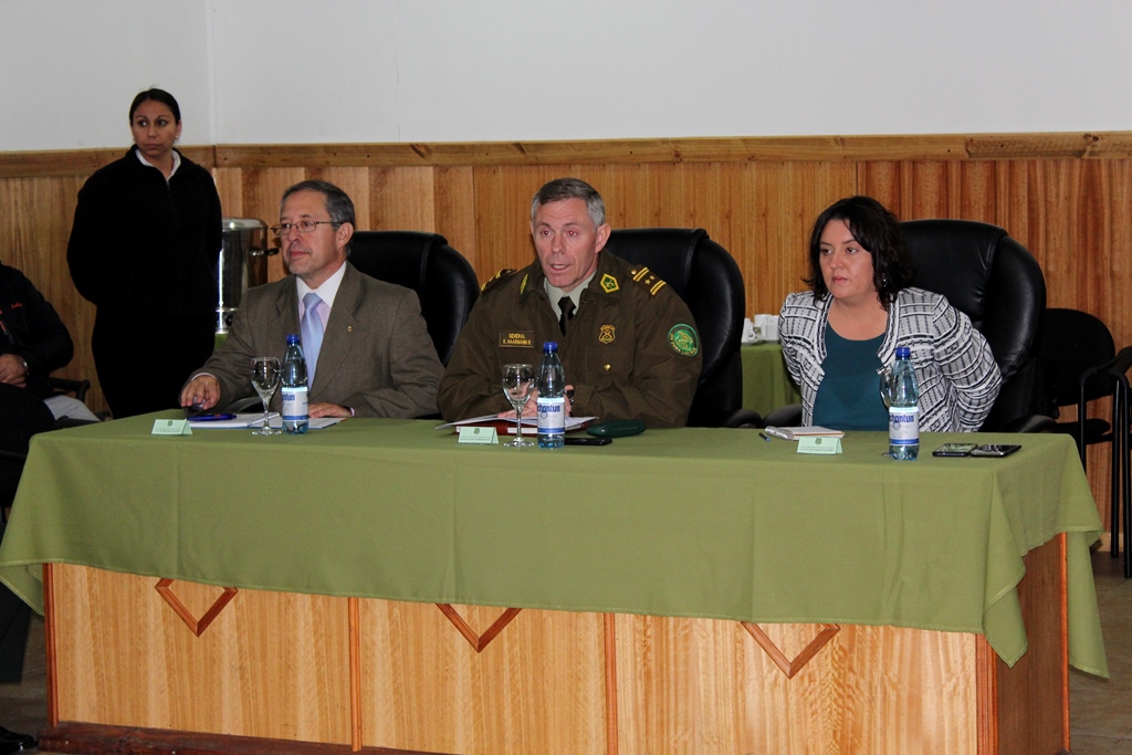 La reunión se efectuó en la Prefectura de Carabineros de Valdivia