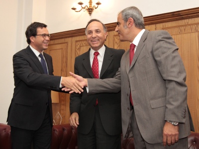 Chahuán se reunió con los titulares de Interior y Justicia para afinar el envío del proyecto de fortalecimiento. (Foto Ministerio de Justicia) 