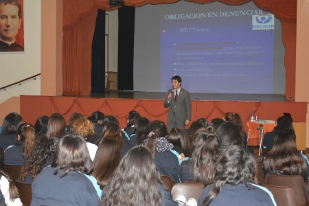 Charla Alumnas