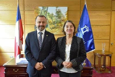 En la reunión estuvo presente la ministra Alicia Araneda Espinoza y el Fiscal Regional, Carlos Palma. 