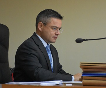 La investigación es dirigida por el fiscal adjunto, Luis Contreras. 
