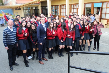 Alumnos Colegio Cruz del Sur