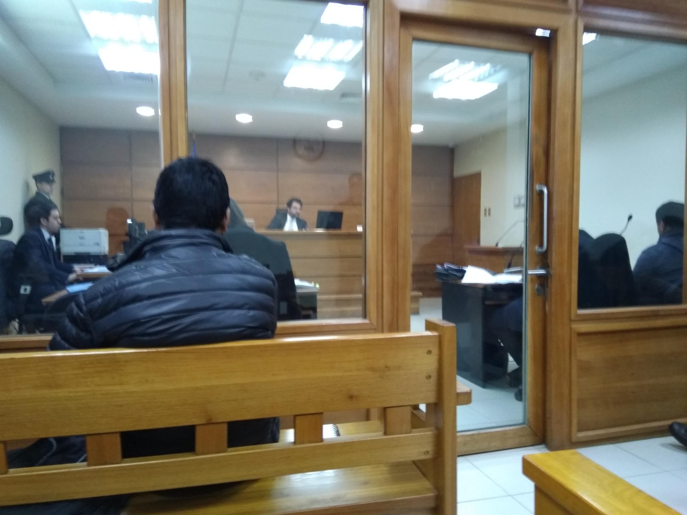 La formalización se efectuó hoy en el Juzgado de Garantía de Valdivia.