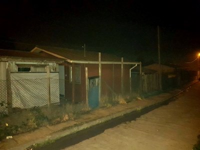 Afuera de esta vivienda ocurrió el crimen en 2016 en Lota.