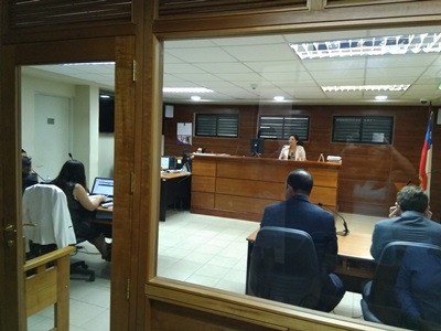 En el juzgado de garantía de Pozo Almonte se leyó la sentencia que condenó a los acusados.