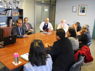 En el Hospital de Castro se efectuó reunión con participación del Fiscal Regional Marcos Emilfork Konow.