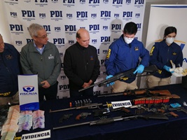 Armas y droga lograron ser incautadas en masivo allanamiento