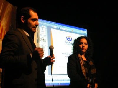 El fiscal Gamal Massú y la abogado asesora Mariela Aguirre.