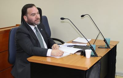 Delito ocurrió en noviembre del 2020, en el centro de Coyhaique, de acuerdo a lo expuesto en el juicio oral. 