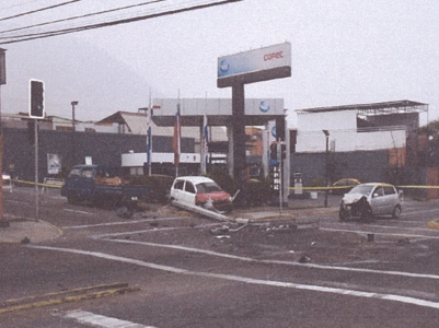 Imagen de cómo quedó el vehículo tras chocar con otro automóvil en la huida.