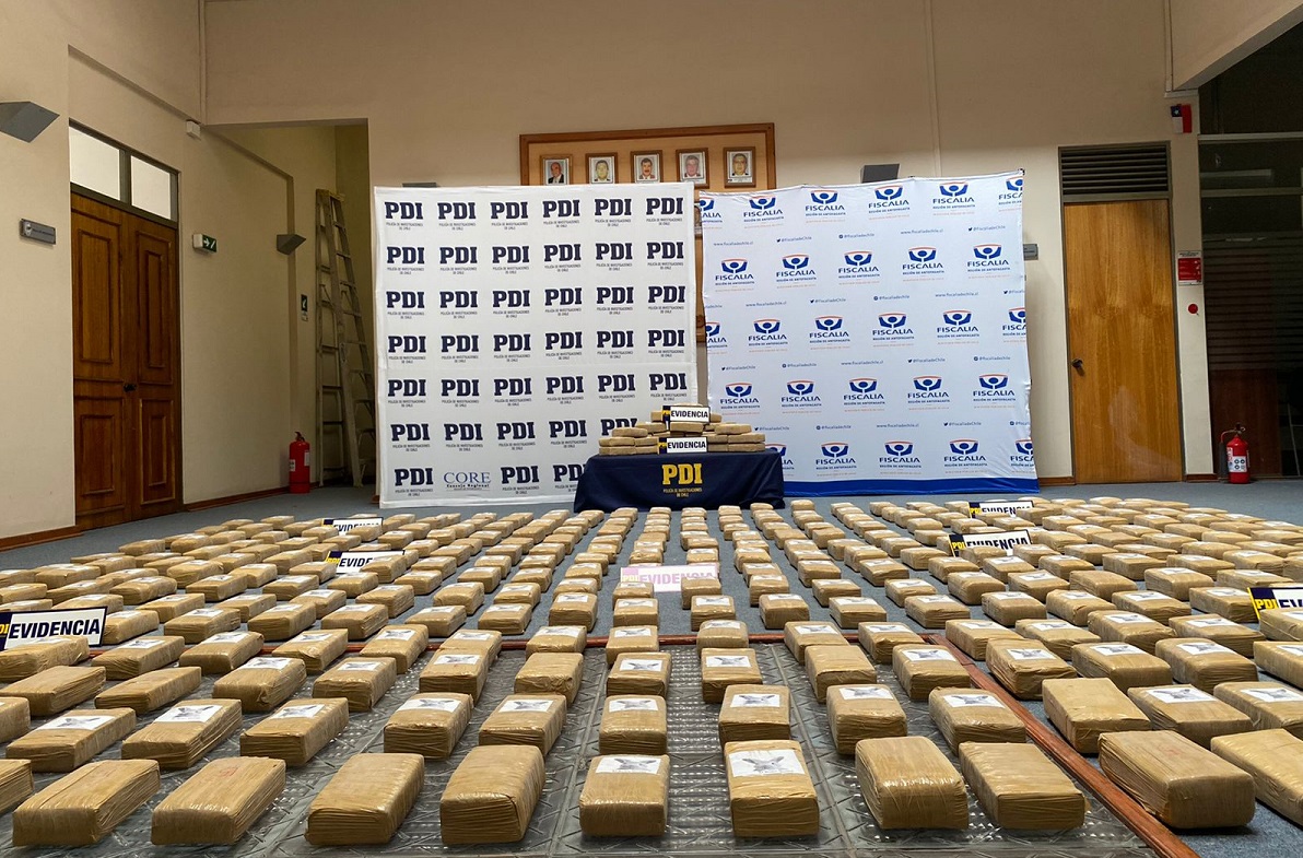 385 kilos de marihuana incautada