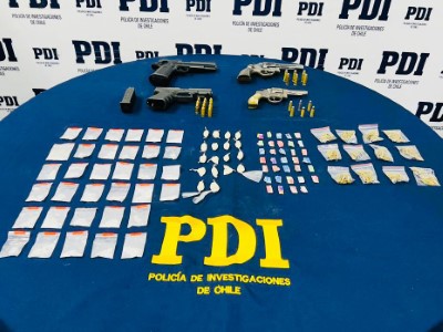 La investigación es dirigida por la Fiscalía, junto a detectives antinarcóticos de la PDI.