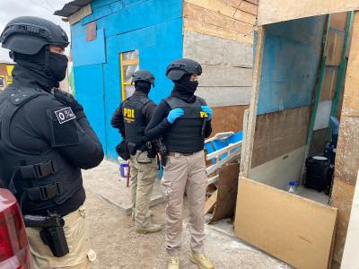 Más de 200 funcionarios policiales participaron de este operativo en Cerro Chuño.