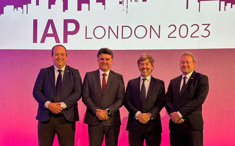 Ángel Valencia, Fiscal Nacional; Manuel Pinheiro, Brasil; Juan Mahiques, Argentina; Manoel Murrieta, Brasil.