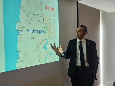 El fiscal Juan Castro Bekios fue uno de los expositores.