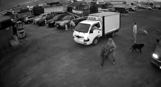 El acusado ya mantenía condenas previas por manejo en estado de ebriedad. Fue condenado por cinco delitos.