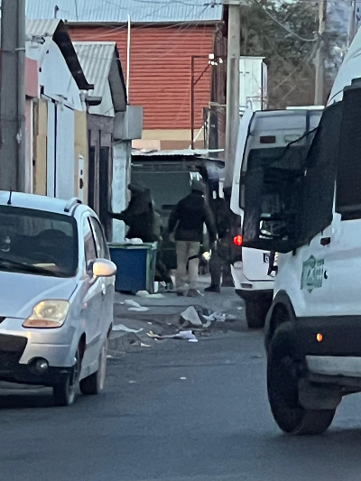 La operación abarcó diez domicilios.