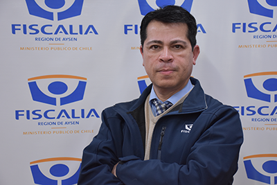 Al sitio del suceso concurrió el fiscal subrogante de Coyhaique, Eduardo Escárate. 