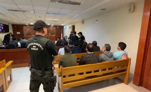 La Fiscalía de Arica reformalizó a los 10 imputados en la investigación por delitos de corrupción pública.