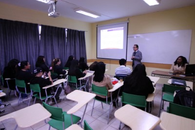 La actividad contó con la activa participación de las y los estudiantes.