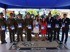 El documento fue entregado a los jefes policiales de Carabineros y la PDI.