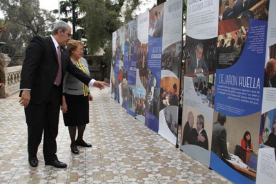 La exposición fue vista en Santiago por altas autoridades, como la Presidenta Michelle Bachelet. 