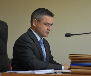 La investigación es dirigida por el fiscal adjunto, Luis Contreras.