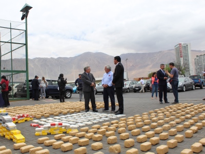 La droga que ingresaban al país era acopiada en una parcela ubicada cerca de Copiapó.
