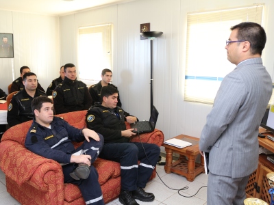 Charla Funcionarios de la Armada de Chile
