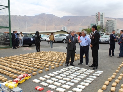 Más de 968 kilos de cocaína se le incautaron a la organización, además de 23 vehículos y dinero en efectivo.